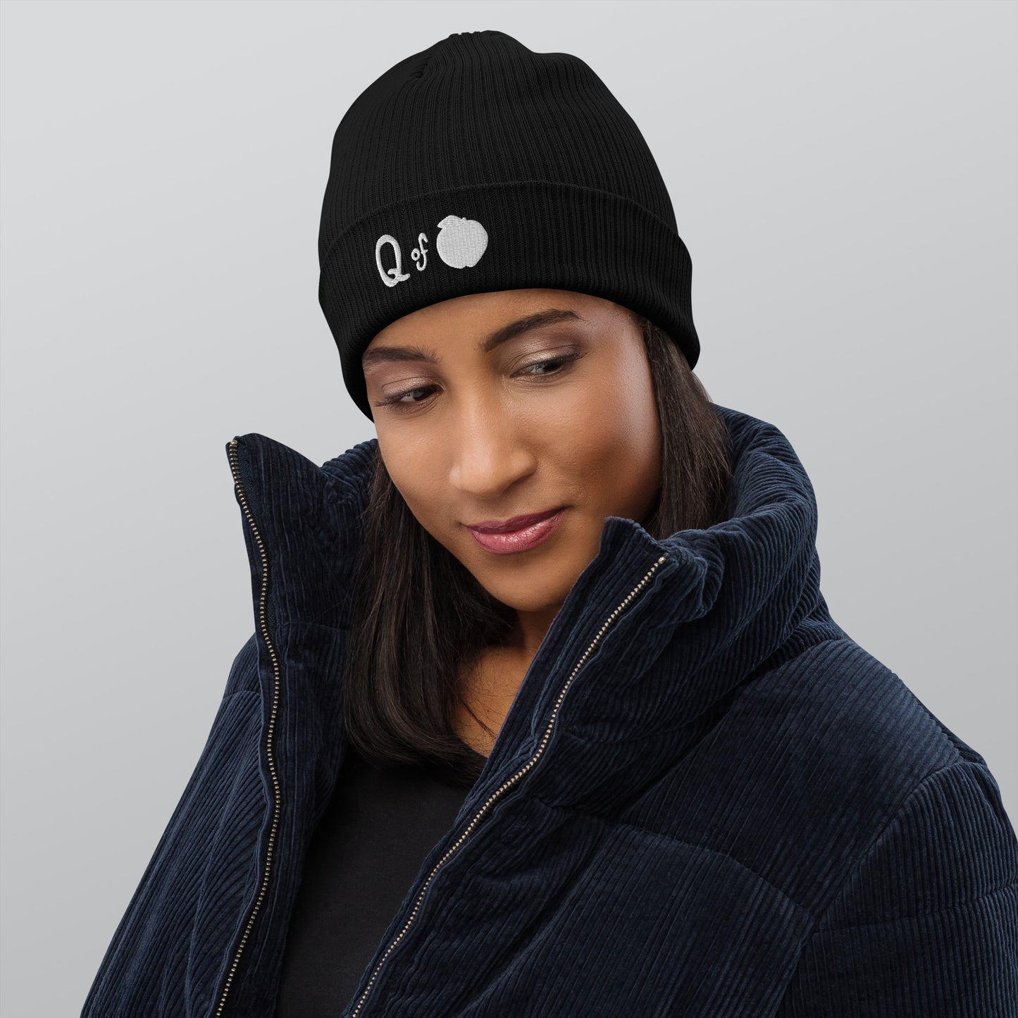 Queen of Peaches Organic ribbed beanie